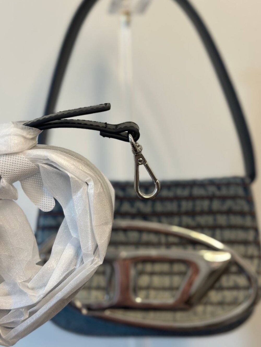 Diesel Women's Bag - Picture 9 of 9
